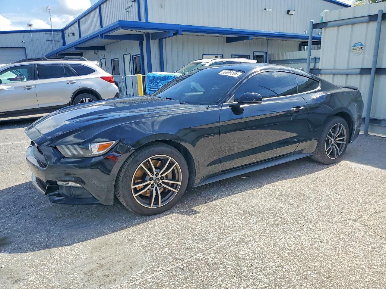 2017 Ford Mustang Gt - zdjęcie główne