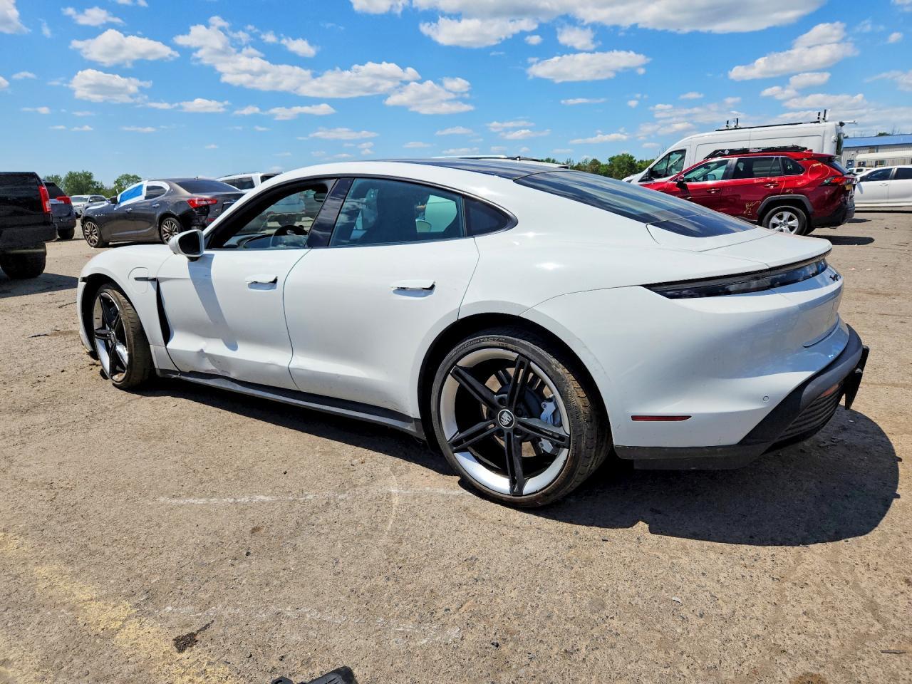 2023 Porsche Taycan - zdjęcie 2