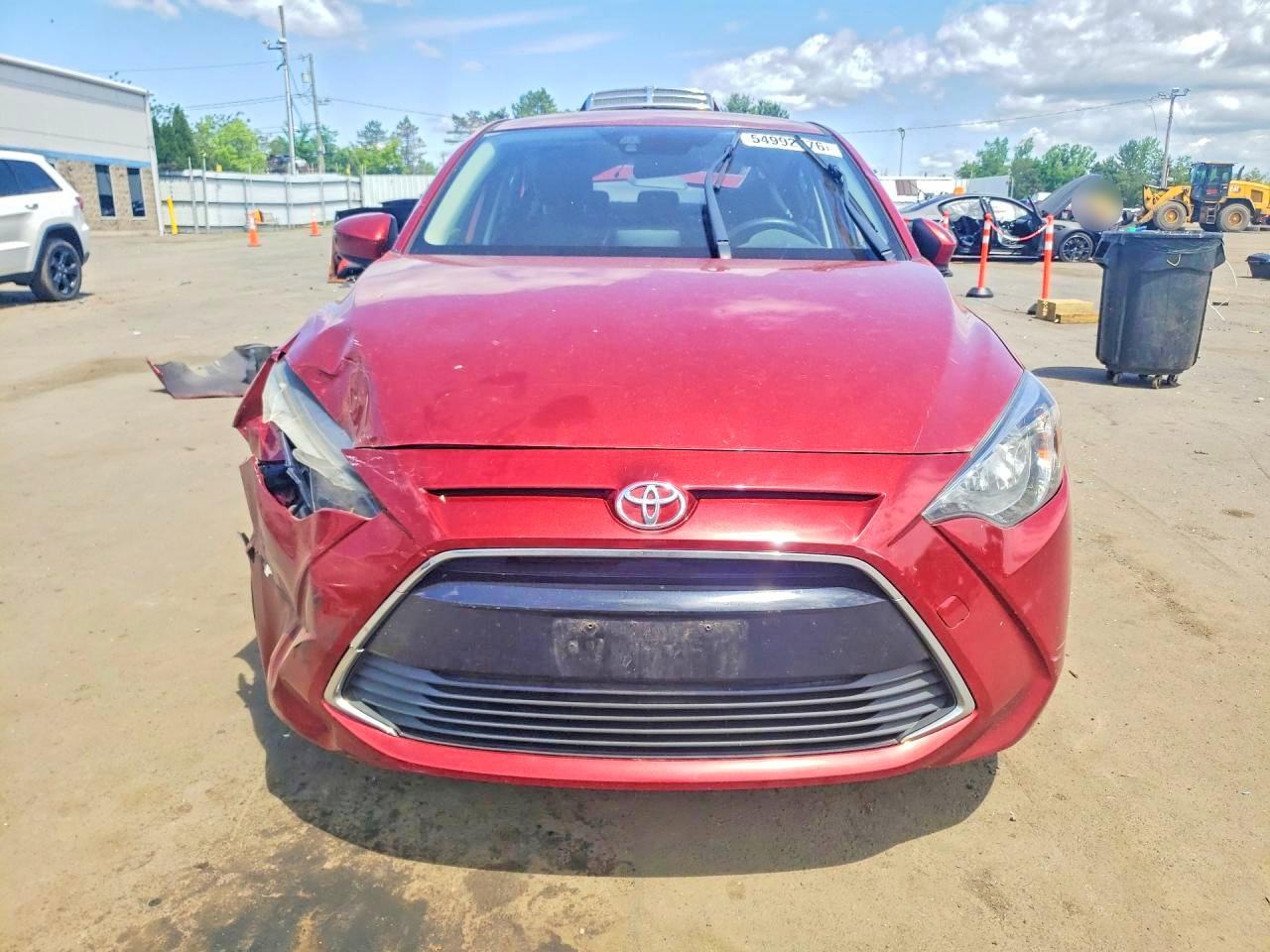 2017 Toyota Yaris Ia Base - zdjęcie 5