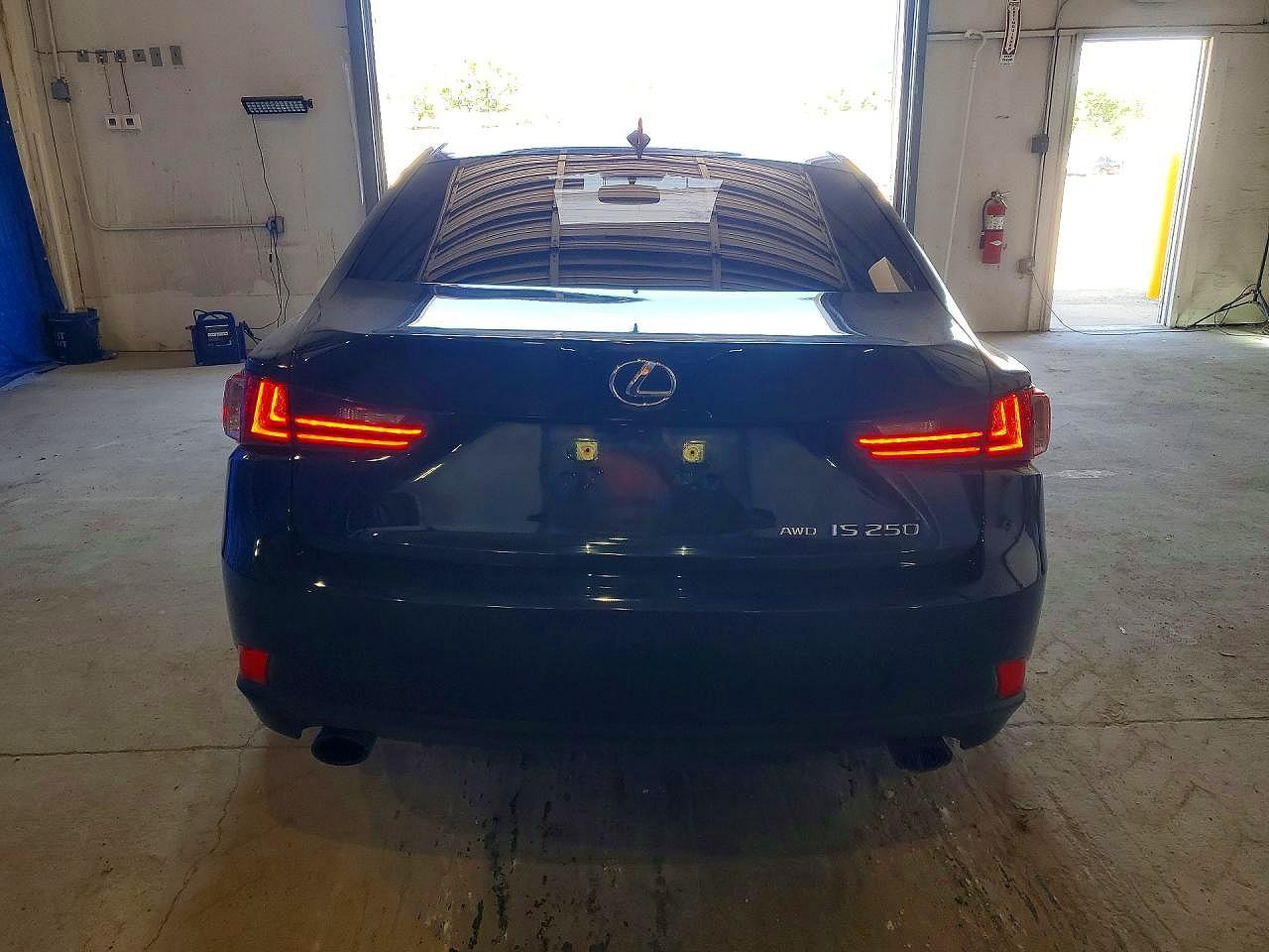 2014 Lexus Is 250 - zdjęcie 6