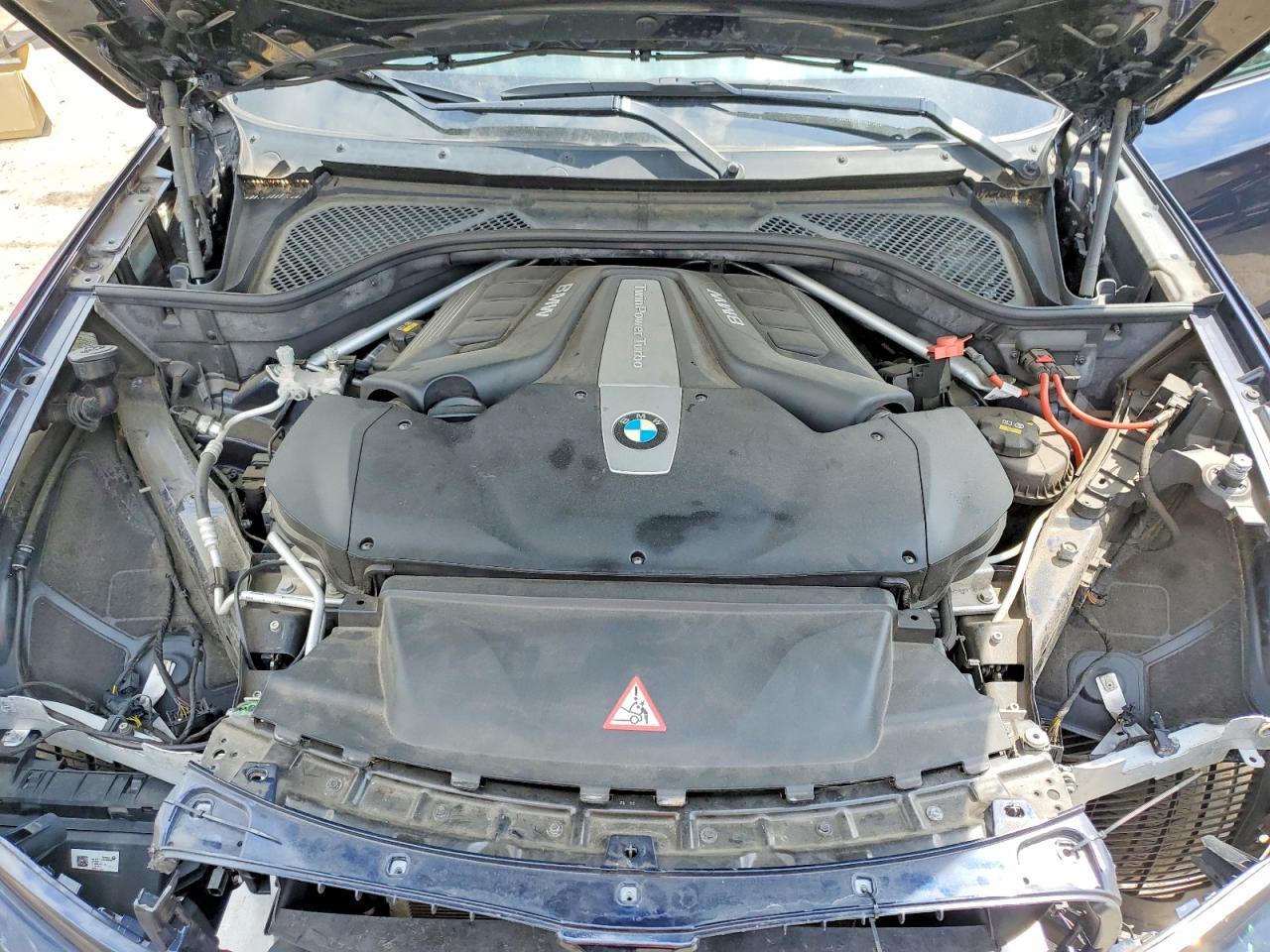 2017 BMW X5 xDrive50I - zdjęcie 12