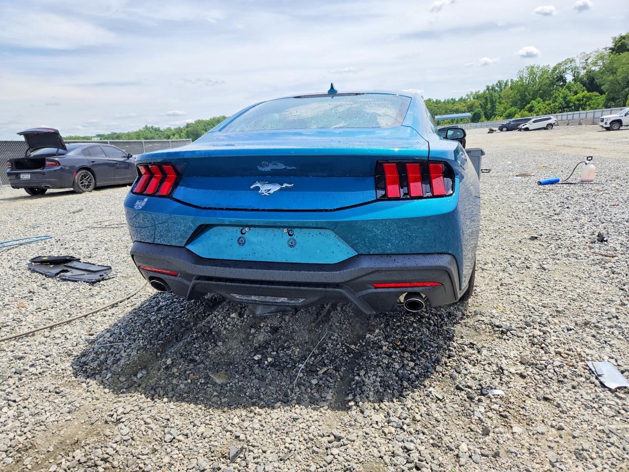 2026 Ford Mustang - zdjęcie 6