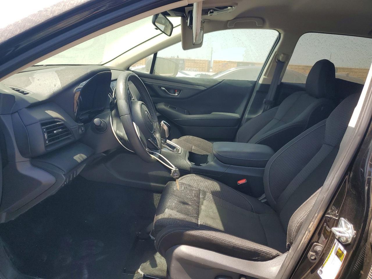 2025 Subaru Outback Premium - zdjęcie 7