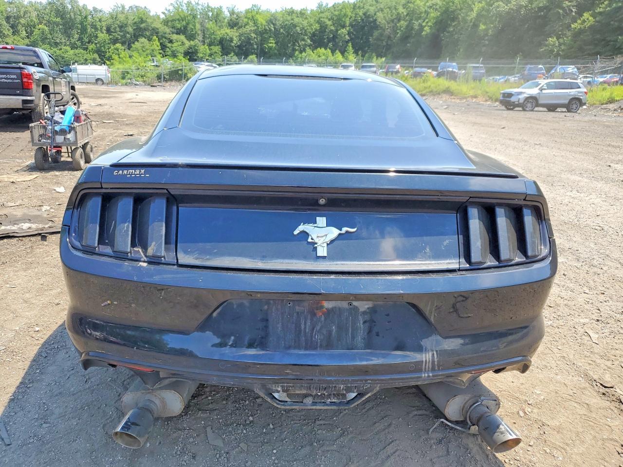 2016 Ford Mustang - zdjęcie 6