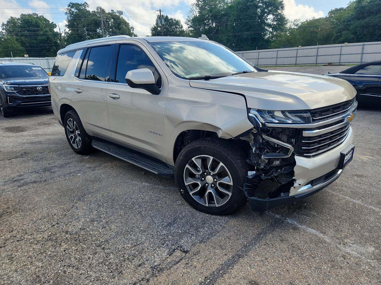 2021 Chevrolet Tahoe C1500 Lt - zdjęcie 4