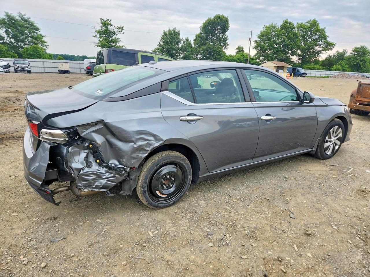 2020 Nissan Altima S - zdjęcie 3