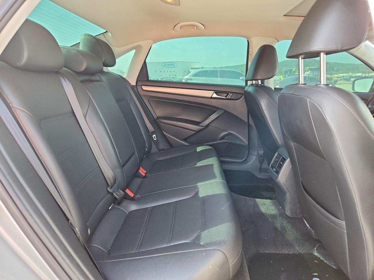 2014 Volkswagen Passat Se - zdjęcie 9