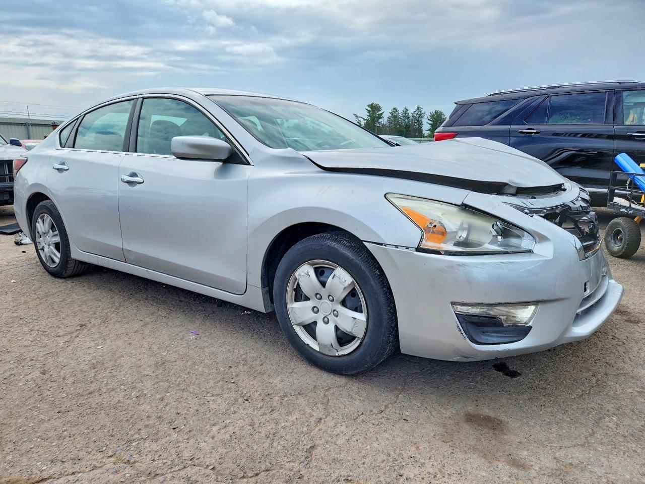 2015 Nissan Altima 2.5 S - zdjęcie 4