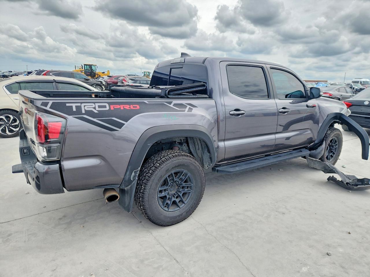 2021 Toyota Tacoma Trd Pro - zdjęcie 3
