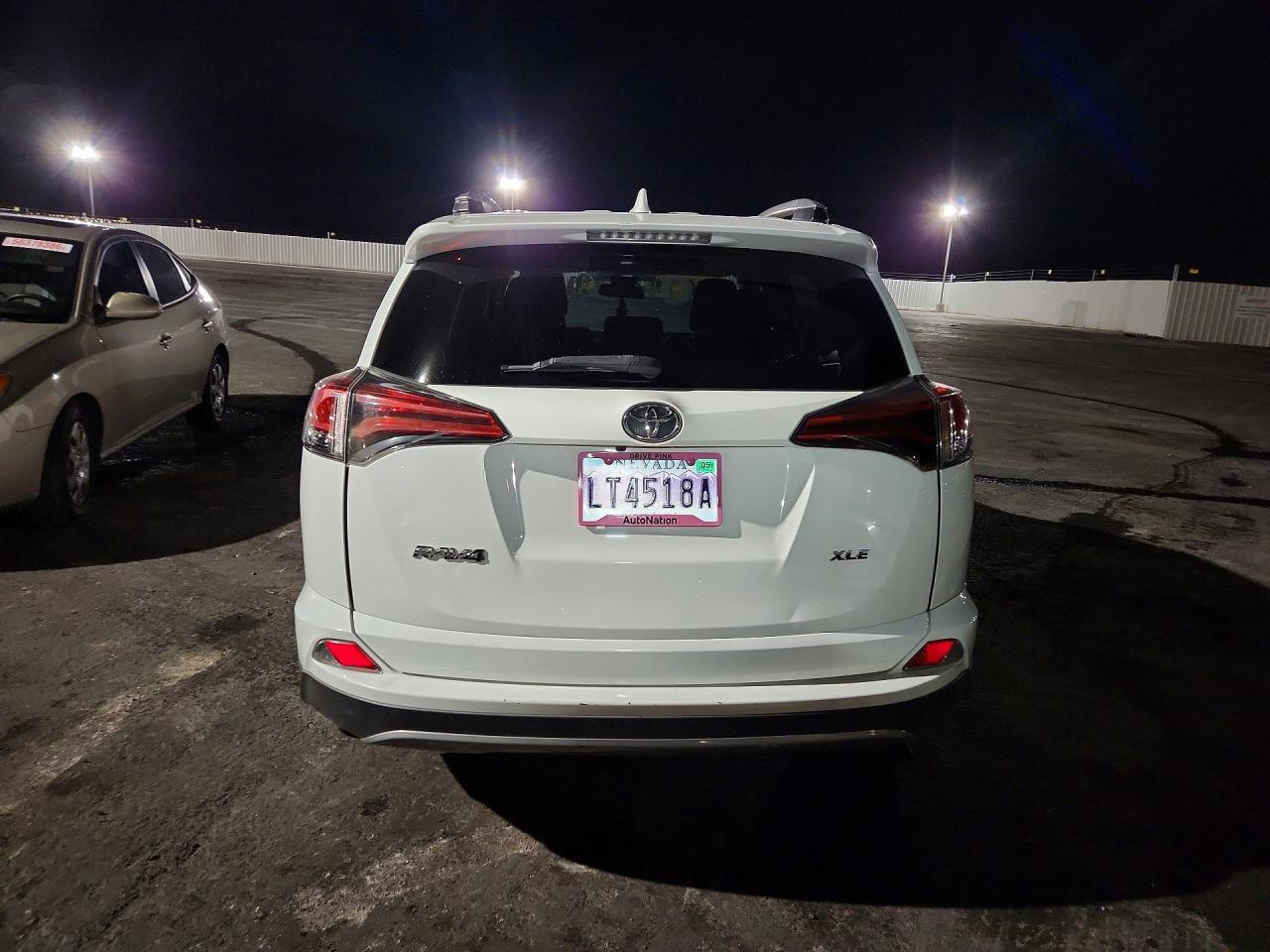 2018 Toyota Rav4 Xle - zdjęcie 6