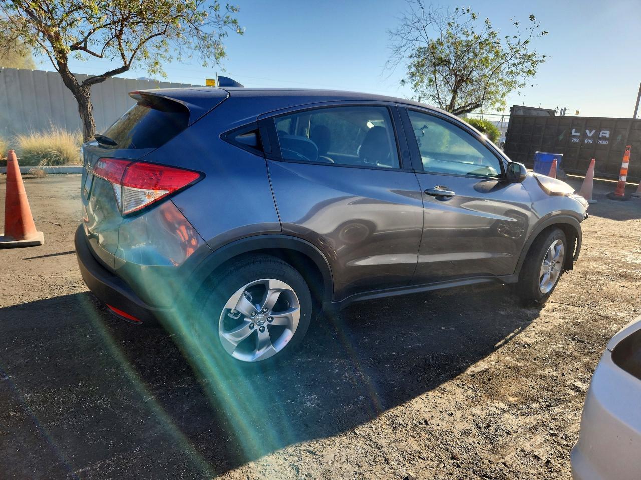 2022 Honda Hr-V Lx - zdjęcie 3
