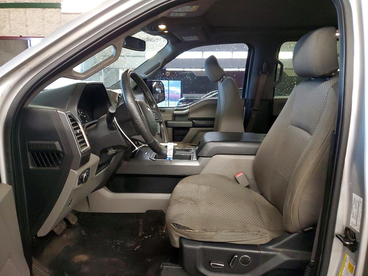 2015 Ford F150 Supercrew - zdjęcie 7