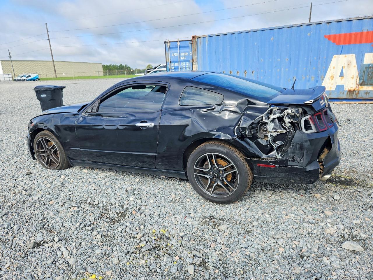 2014 Ford Mustang - zdjęcie 2