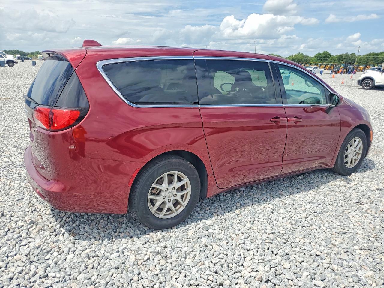 2017 Chrysler Pacifica Lx - zdjęcie 3