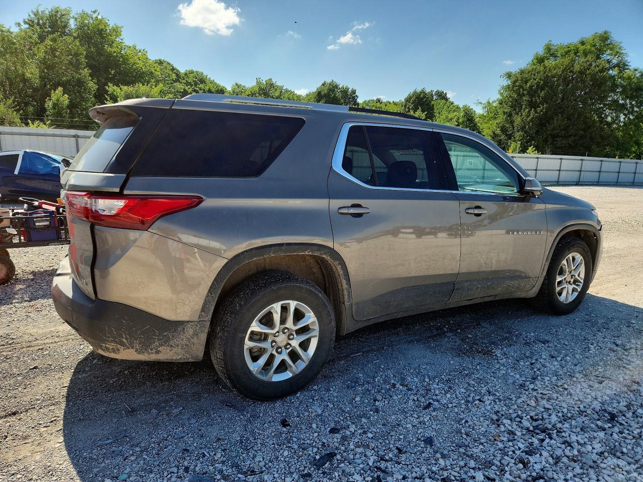 2018 Chevrolet Traverse Lt - zdjęcie 3