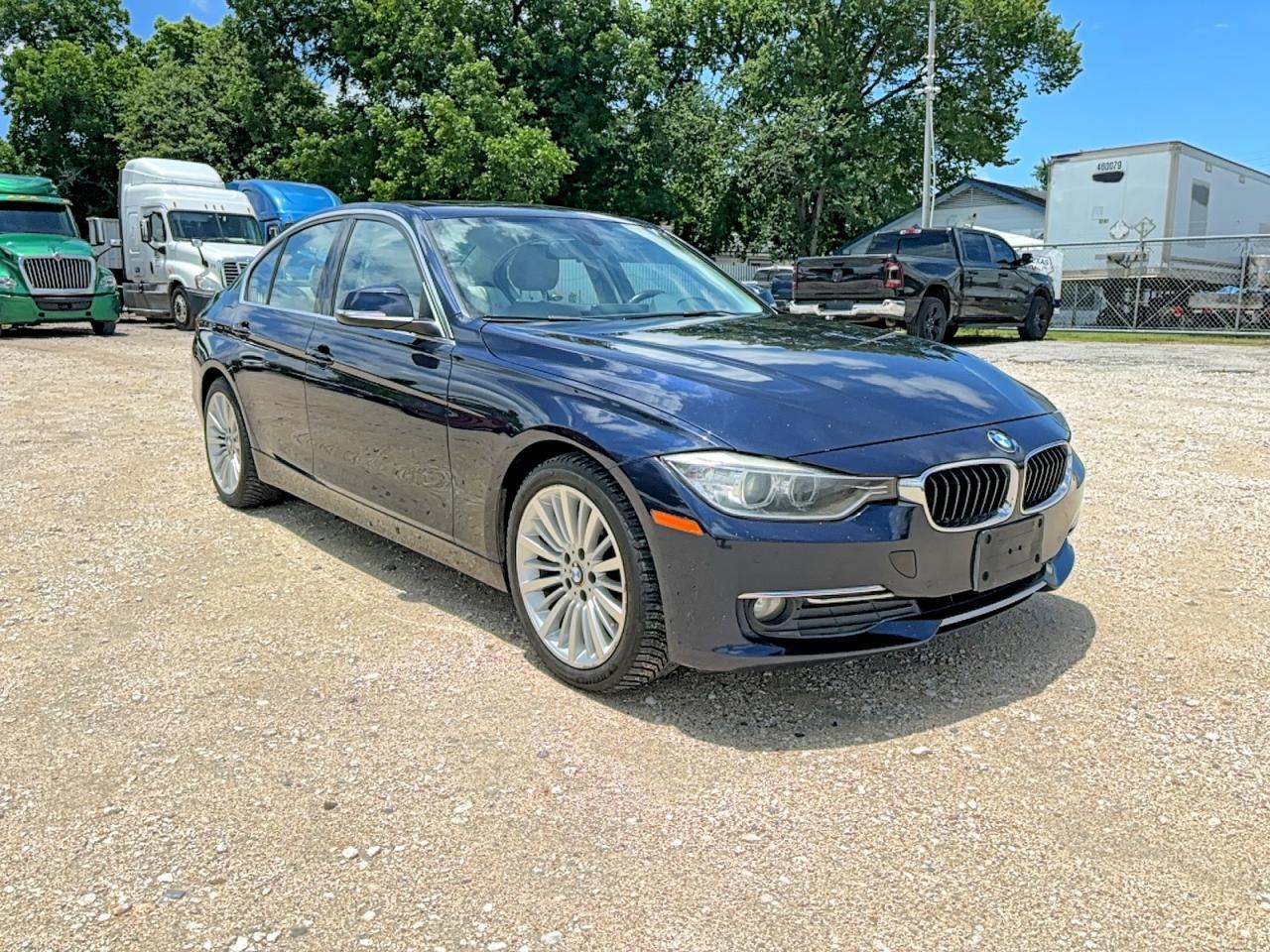2015 BMW 328 D - zdjęcie główne