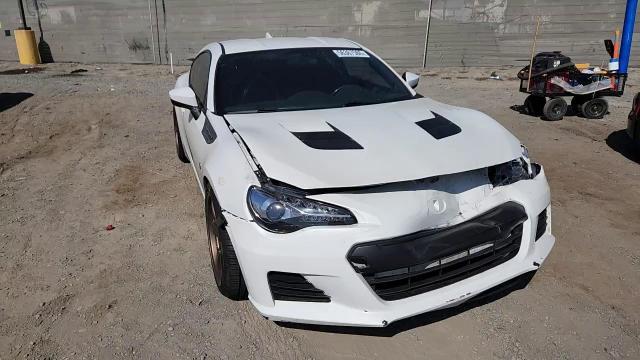 2017 Toyota 86 Base - zdjęcie 13