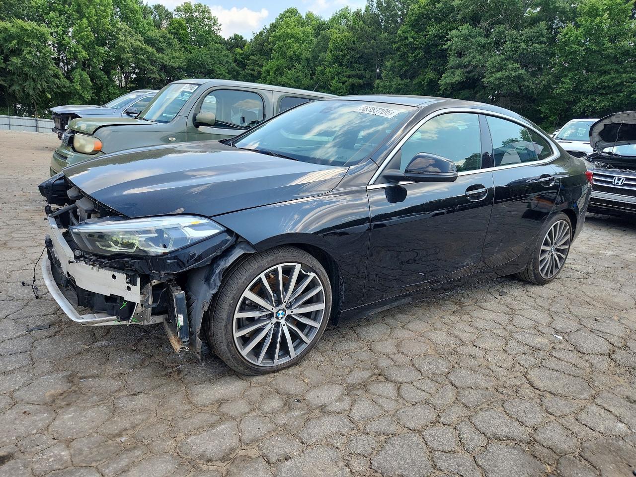 2022 BMW 228I - zdjęcie główne