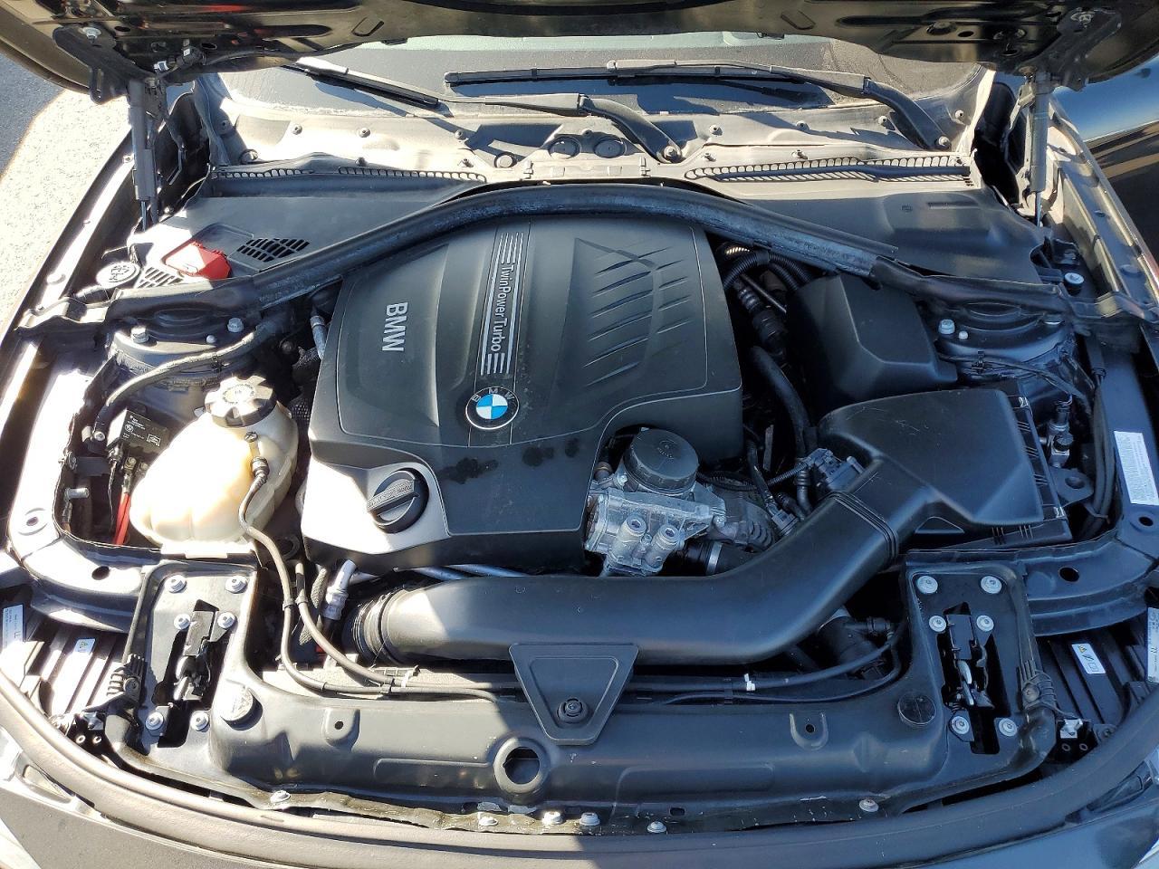 2014 BMW 335 I - zdjęcie 11