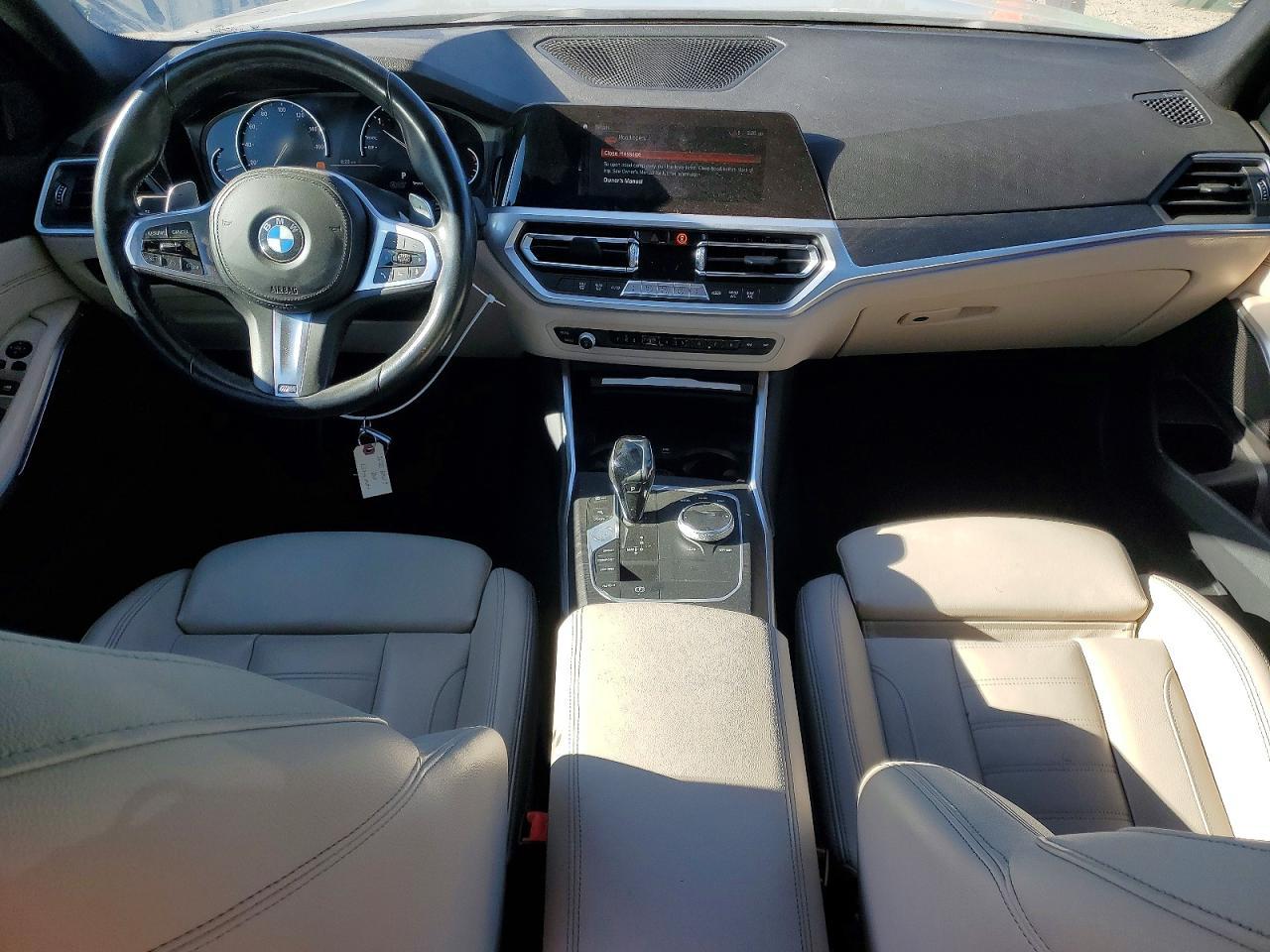 2020 BMW 330I - zdjęcie 8