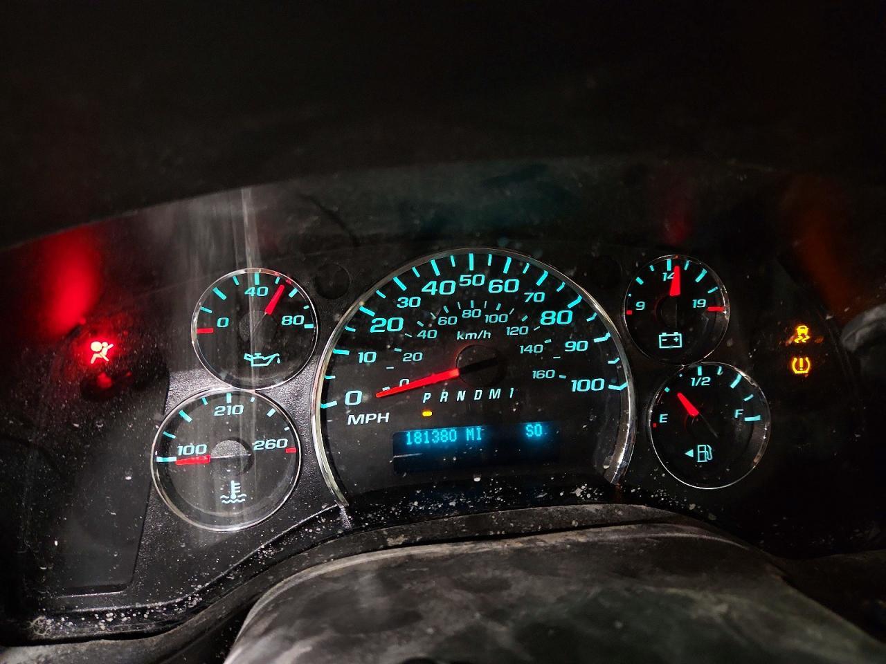 2016 Chevrolet 2500 Expre - zdjęcie 9