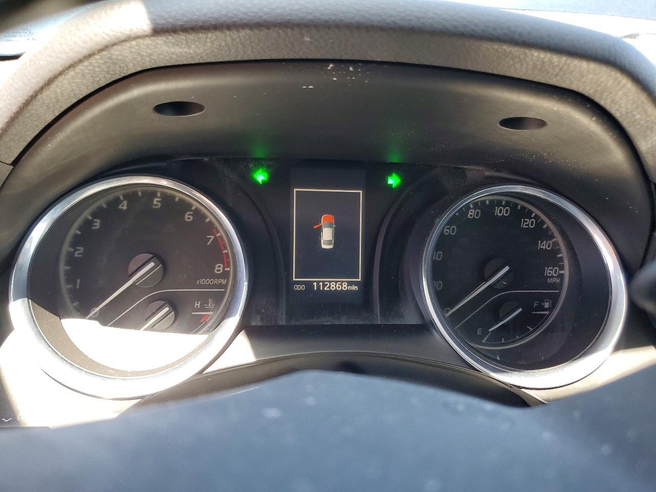 2019 Toyota Camry Se - zdjęcie 9