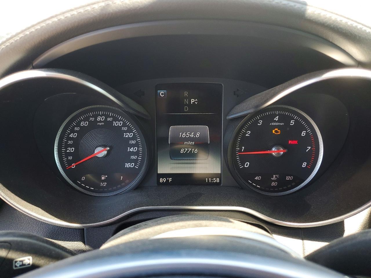 2017 Mercedes-Benz C 300 - zdjęcie 9