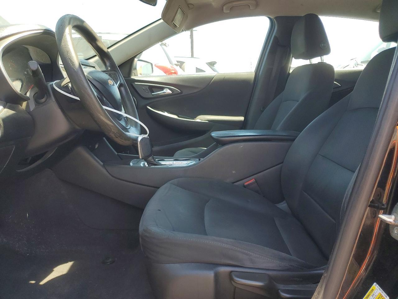 2017 Chevrolet Malibu 4D (New) - zdjęcie 7