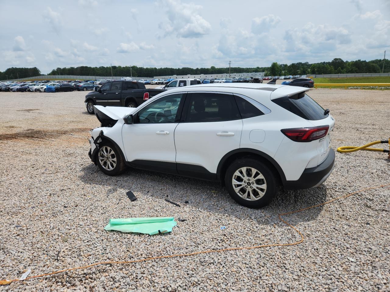 2023 Ford Escape Active - zdjęcie 2