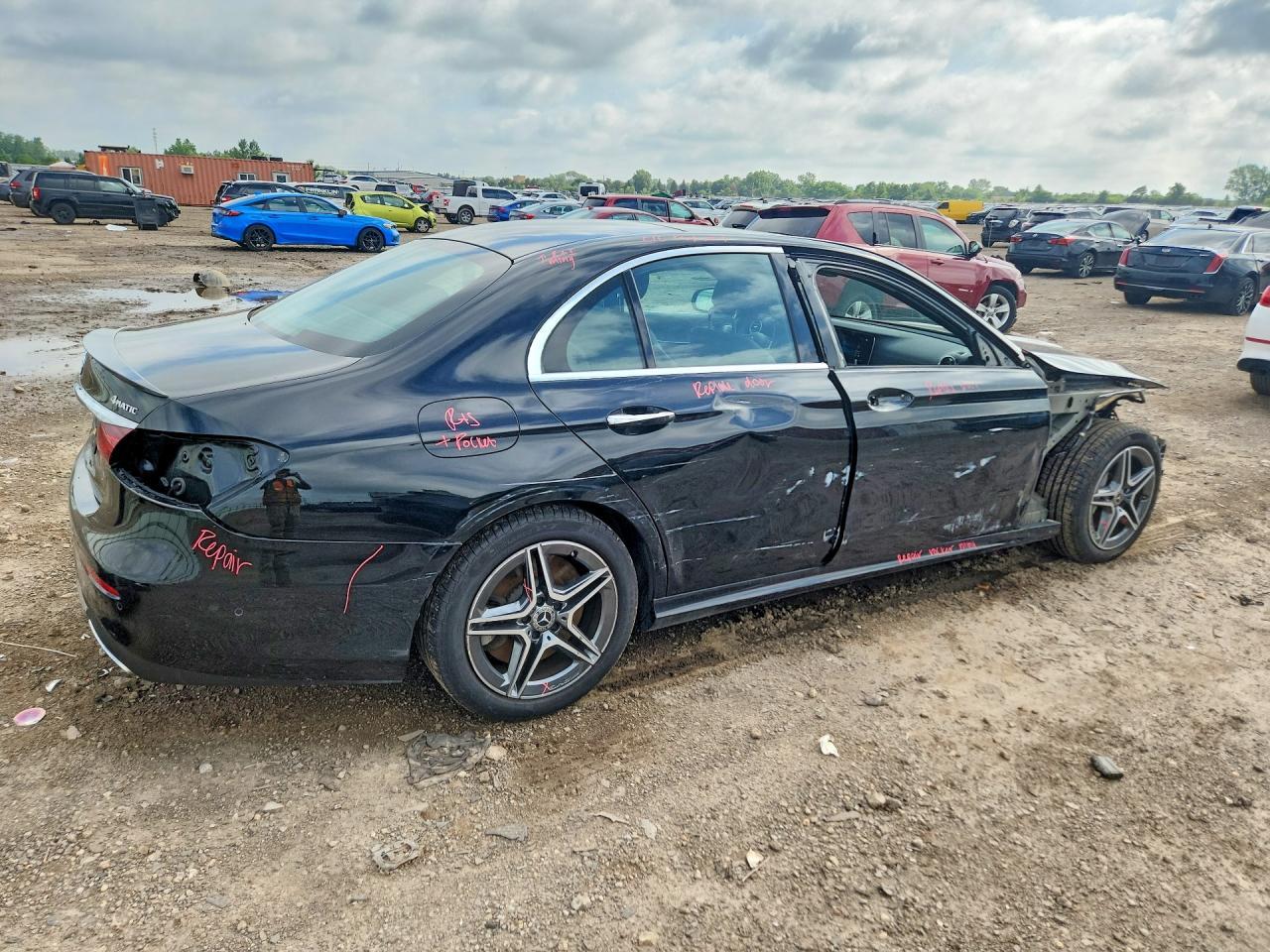 2021 Mercedes-Benz E 450 4Matic - zdjęcie 3