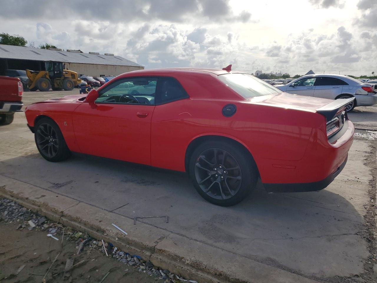2021 Dodge Challenger R - zdjęcie 2