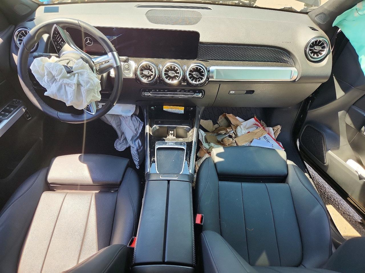 2024 Mercedes-Benz Glb 250 4Matic - zdjęcie 8