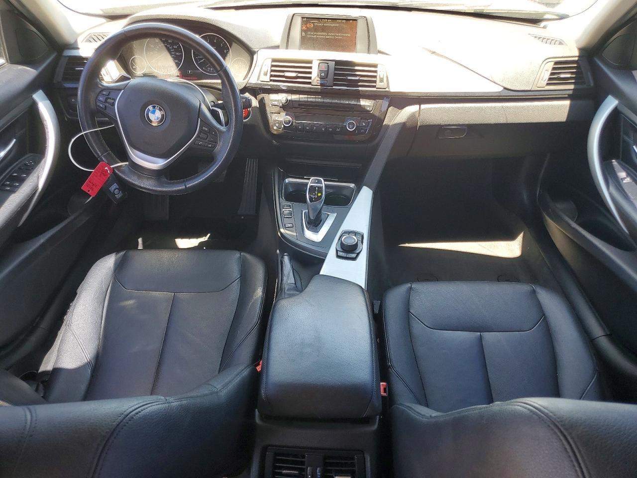 2015 BMW 328 Xi - zdjęcie 8