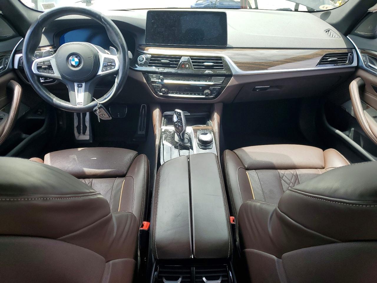 2023 BMW 540 Xi - zdjęcie 8