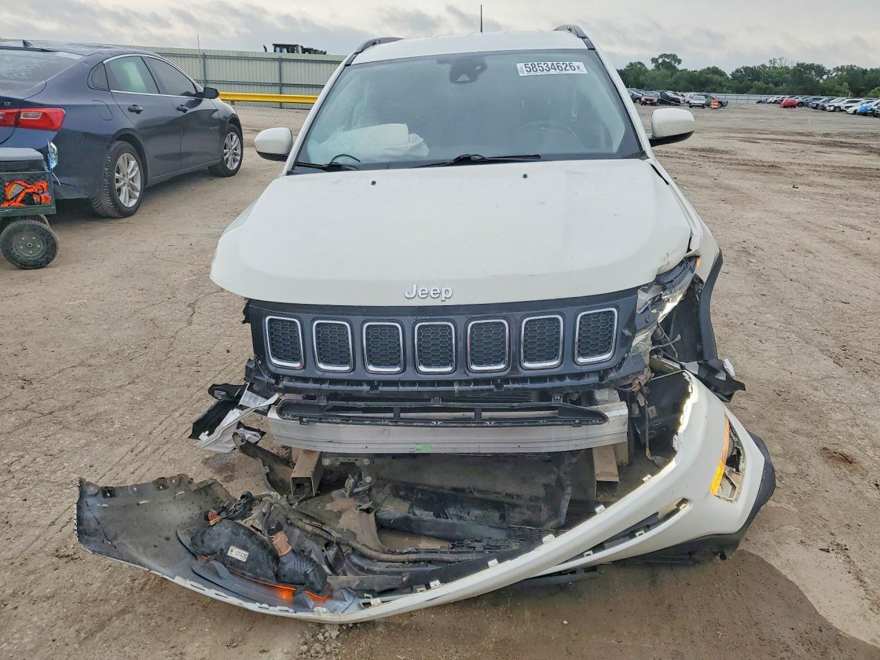 2018 Jeep Compass Latitude - zdjęcie 5