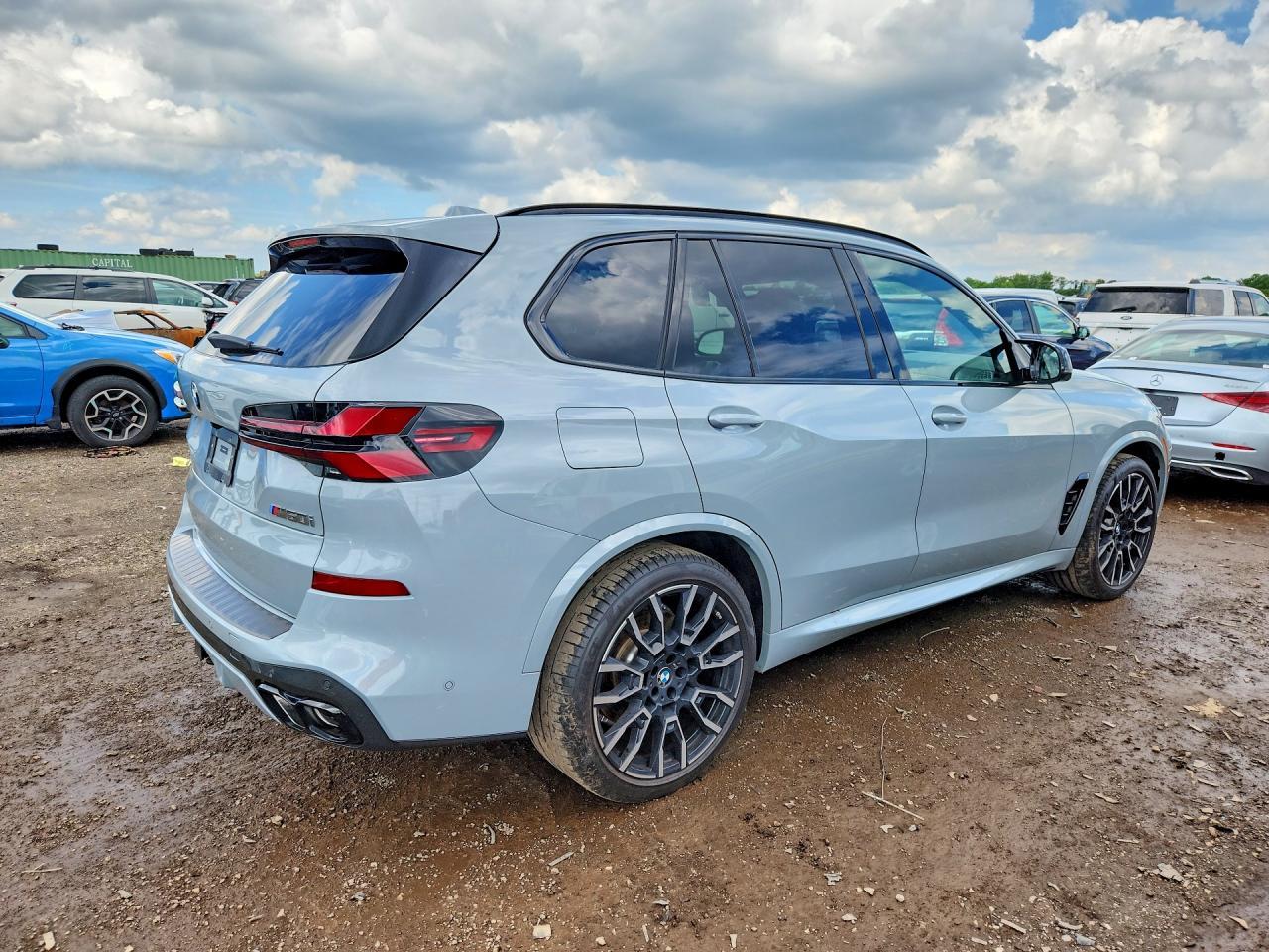 2025 BMW X5 M60I - zdjęcie 3