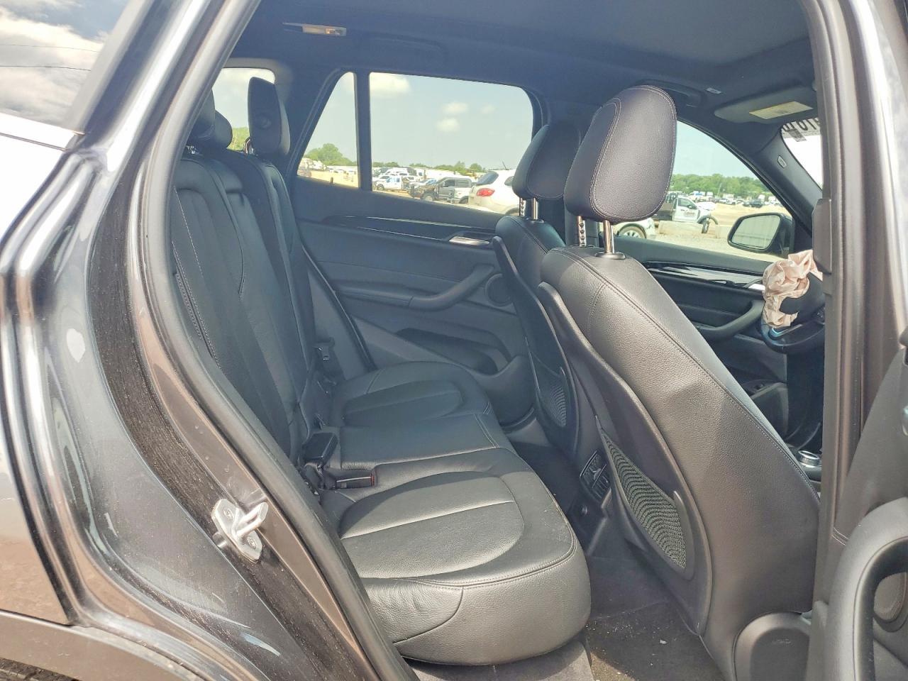 2018 BMW X1 xDrive28I - zdjęcie 11