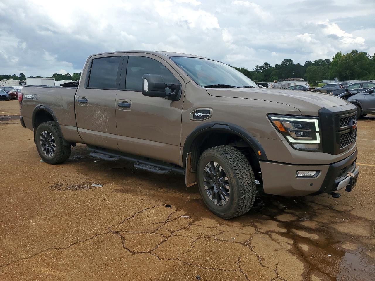 2022 Nissan Titan Xd Pro-4X - zdjęcie 4