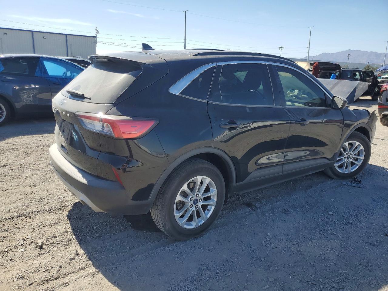 2020 Ford Escape Se - zdjęcie 3