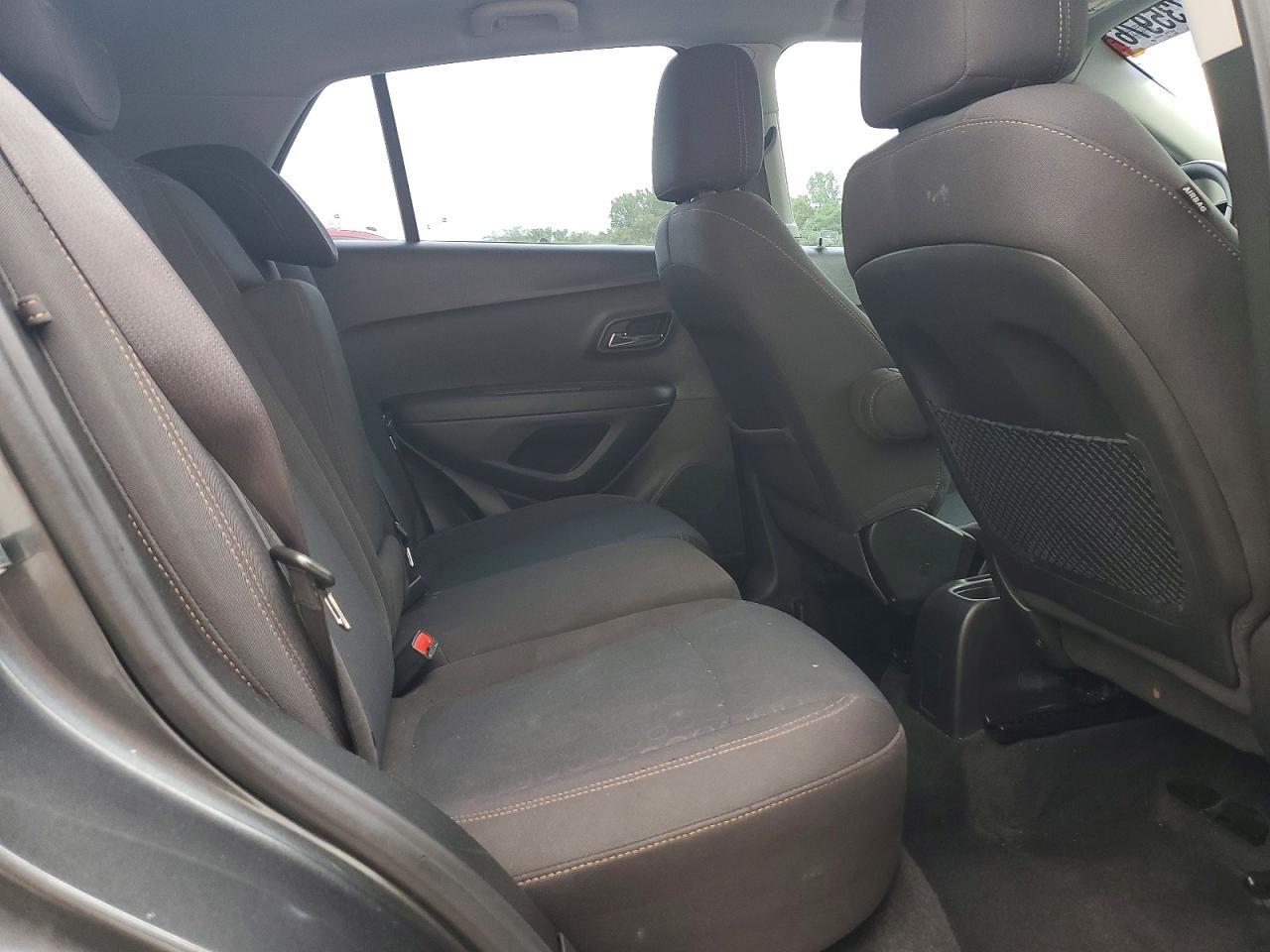 2020 Chevrolet Trax Ls - zdjęcie 10