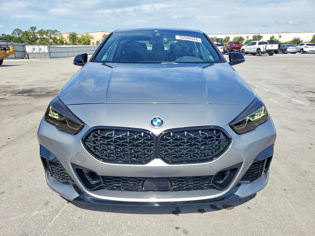 2024 BMW M235Xi - zdjęcie 5