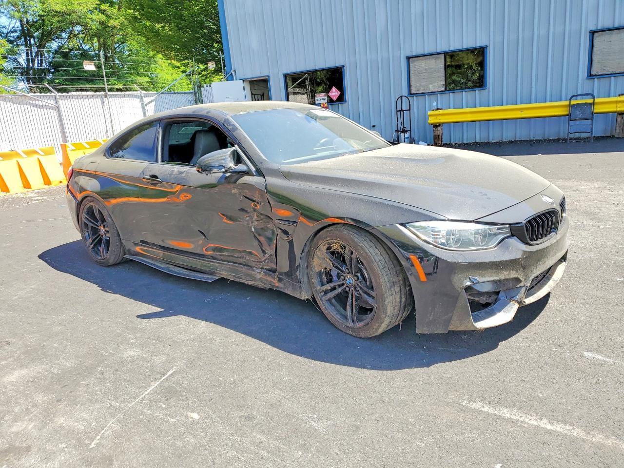 2016 BMW M4 - zdjęcie 4