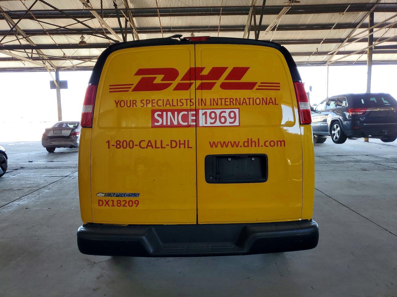 2021 Chevrolet Express G2500 - zdjęcie 6