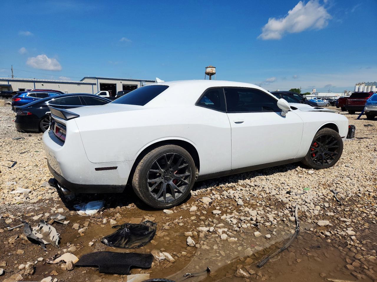2016 Dodge Challenger Srt Hellcat - zdjęcie 3