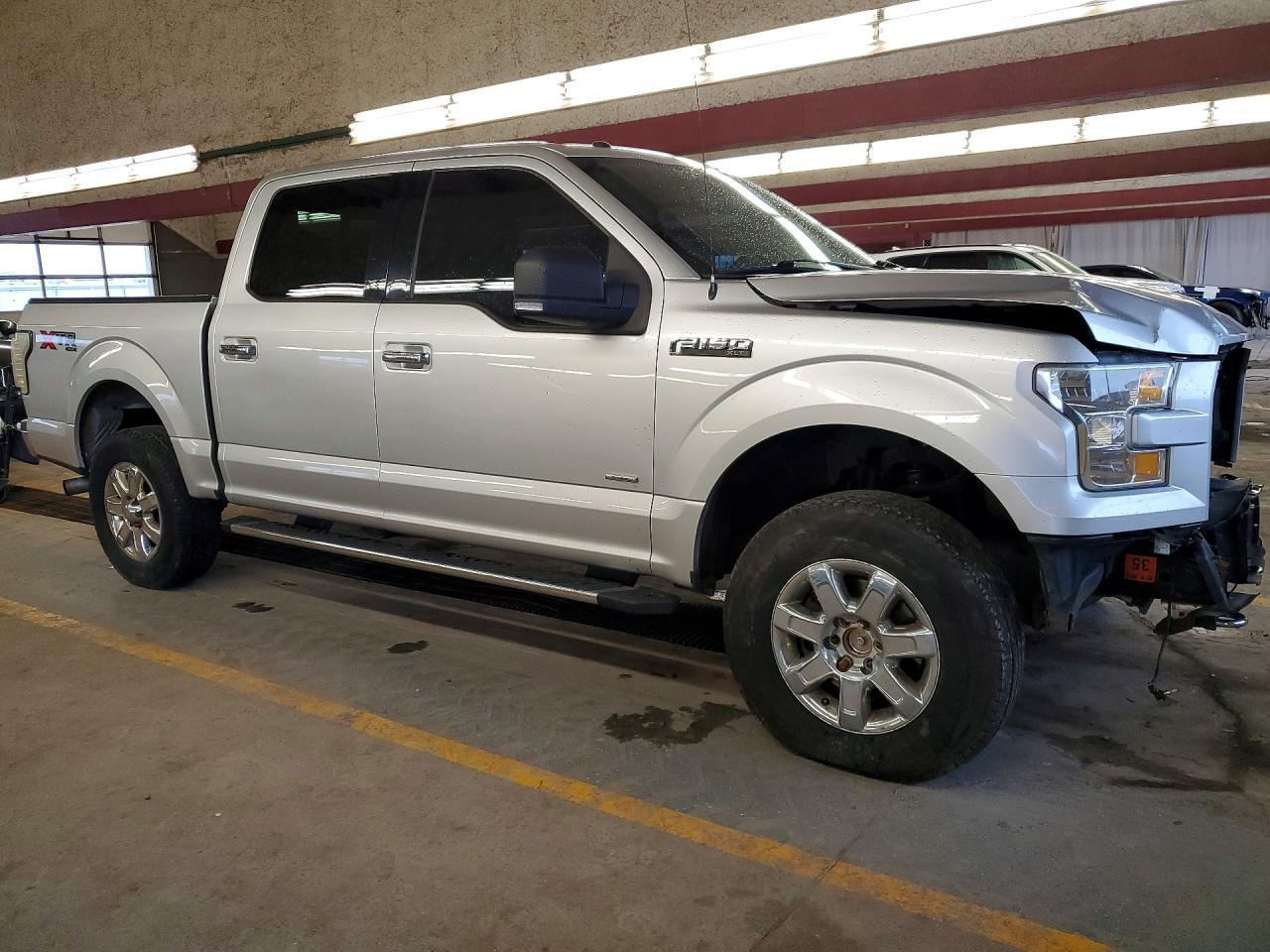 2015 Ford F150 Supercrew - zdjęcie 4
