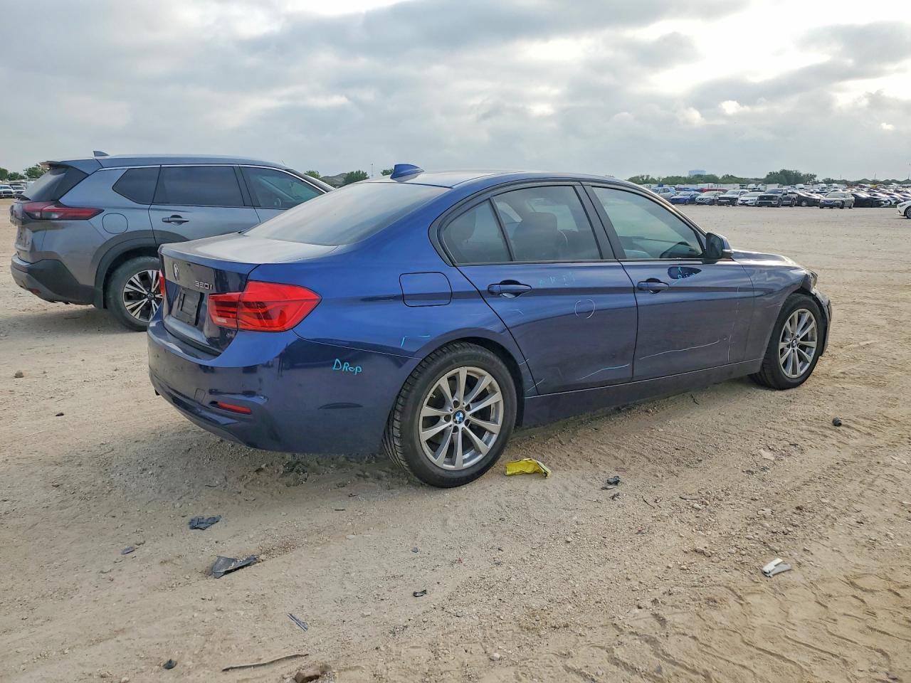 2016 BMW 320 I - zdjęcie 3