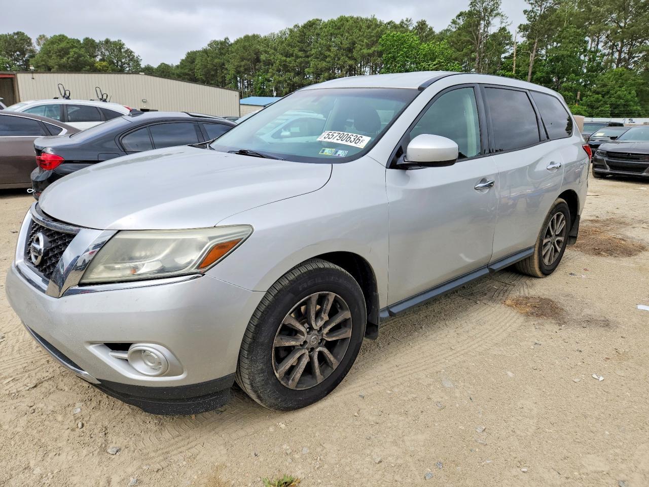 2015 Nissan Pathfinder S - zdjęcie główne