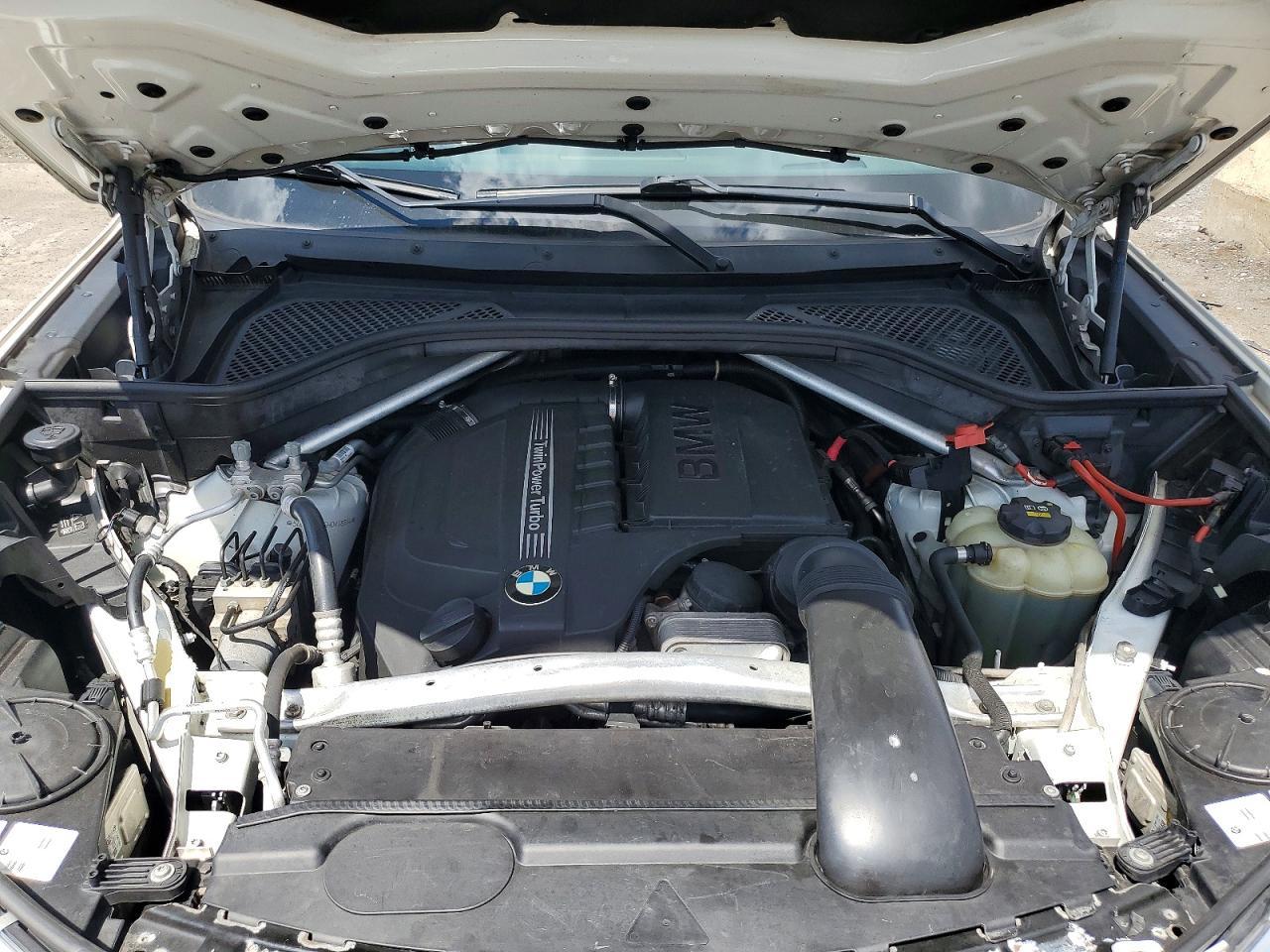 2017 BMW X5 xDrive35I - zdjęcie 12