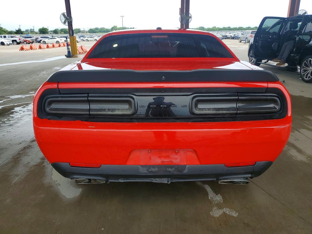 2023 Dodge Challenger R - zdjęcie 6