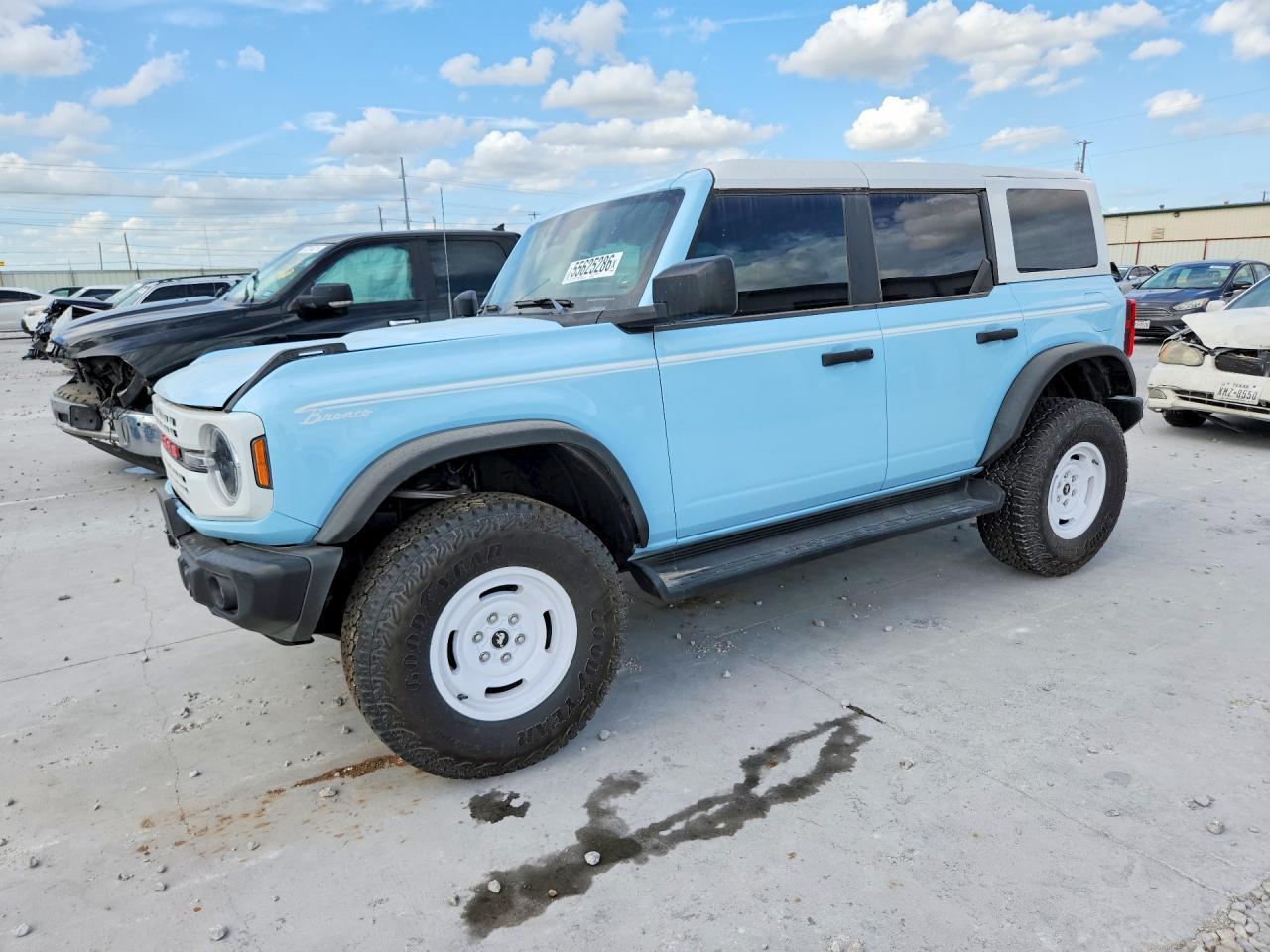 2025 Ford Bronco Heritage - zdjęcie główne